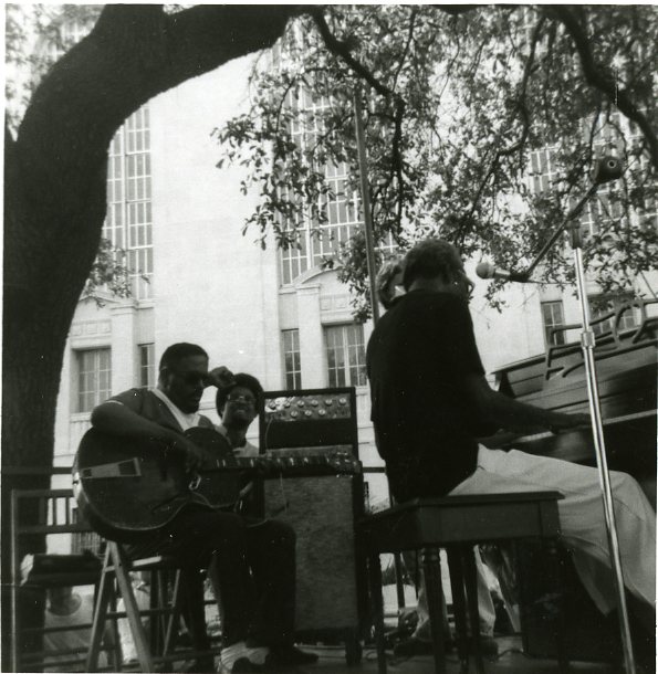 Guitarist Snooks Eaglin, Professor Longhair on piano, and an unidentified man appear at the 1971 Jazz Fest, photographer unidentified; Allison Miner papers HJA-039, “Photos” box, Tulane University Special Collections.