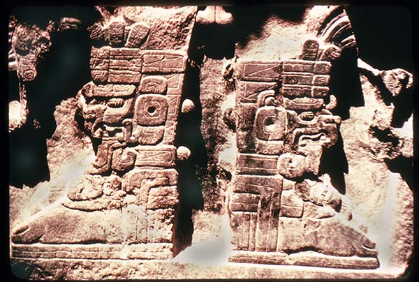 Stela26TikalFeet