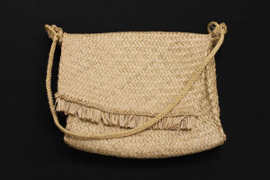 Xavante purse